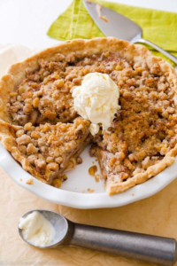 Read more about the article Recipe – Apple Crumble Pie