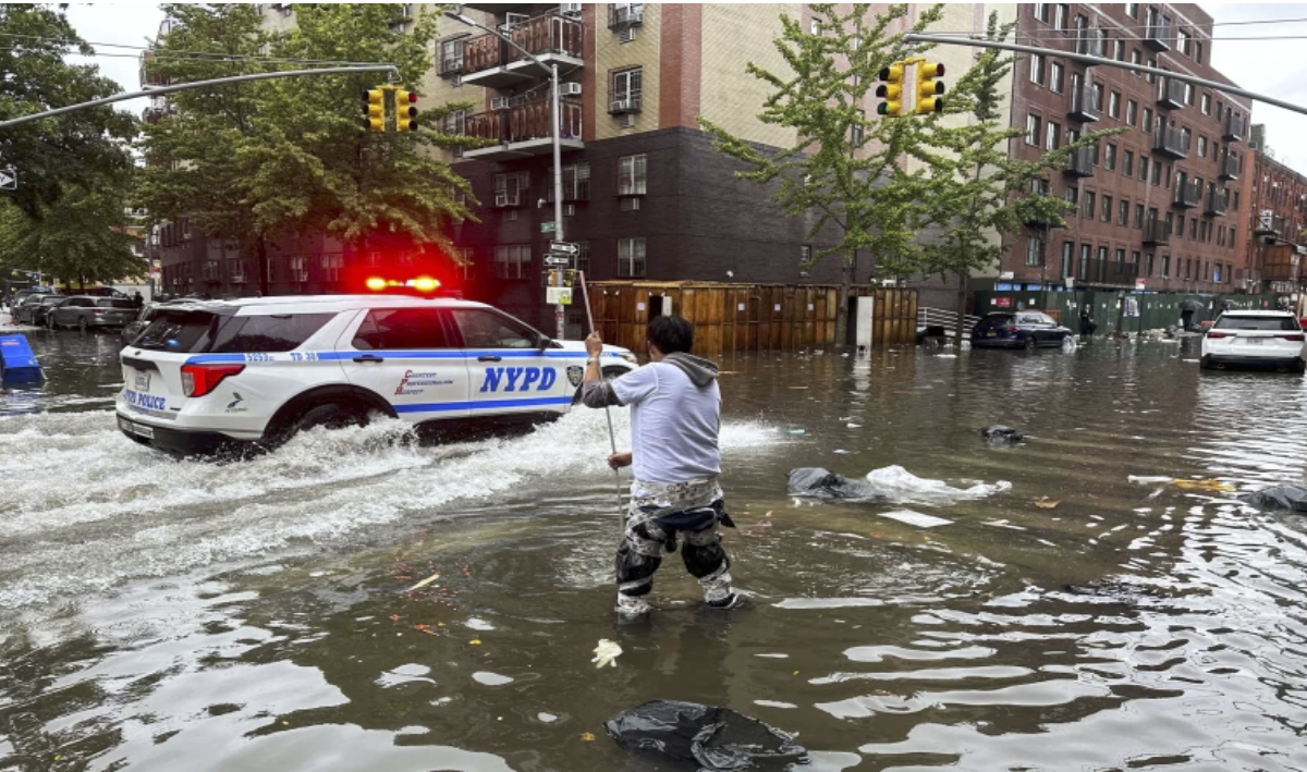 You are currently viewing NEW YORK IN STATE OF EMERGENCY DUE TO FLASH FLOOD